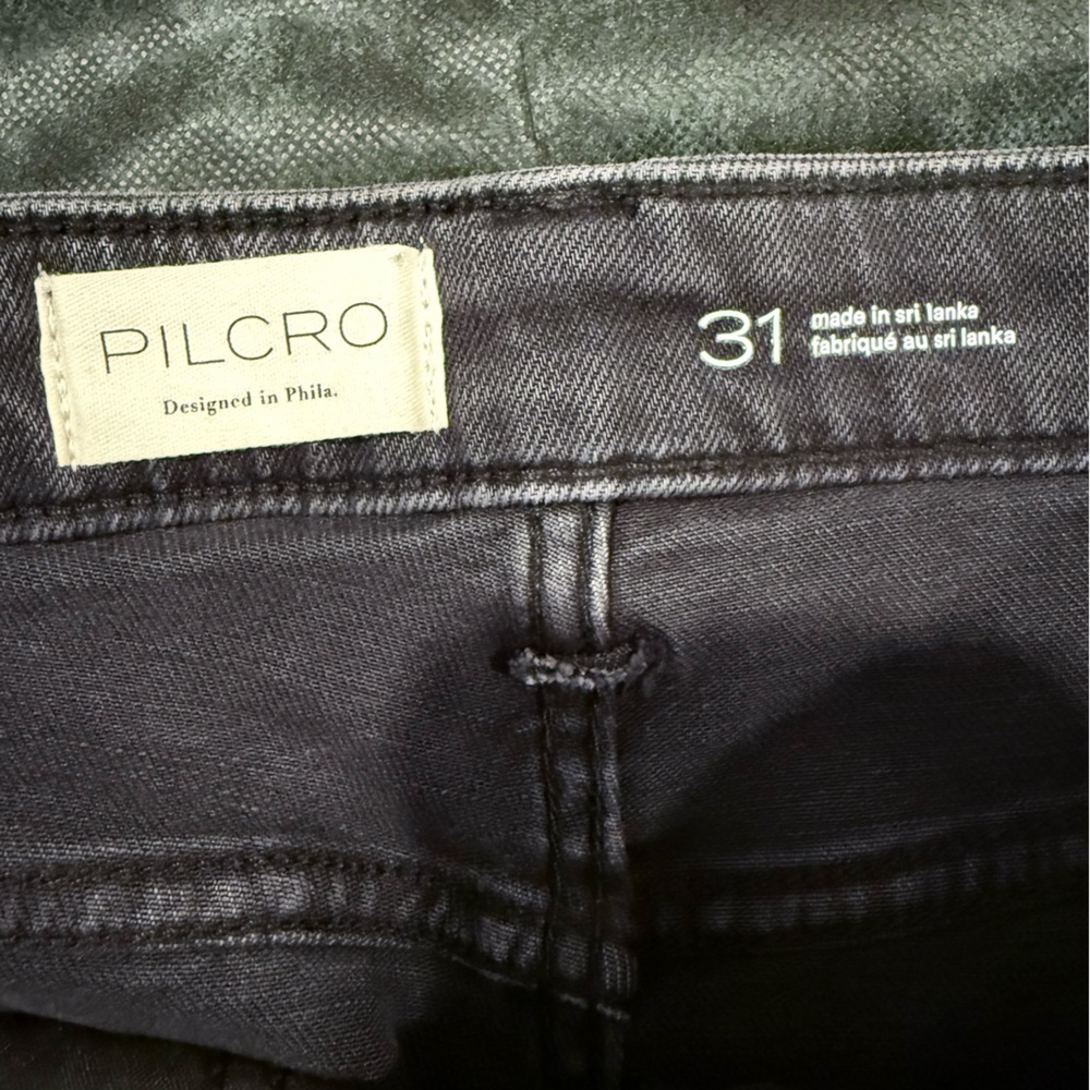 🔥NWT PILCRO by Anthropologie Black Denim Jeans Sz 31🔥 - Picture 4 of 10